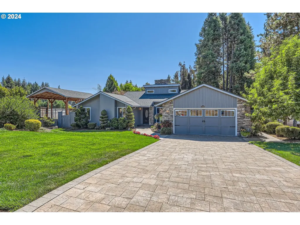 14240 S Canyon Ridge Drive Oregon City OR 97045