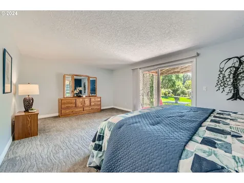 14240 S Canyon Ridge Drive Oregon City OR 97045