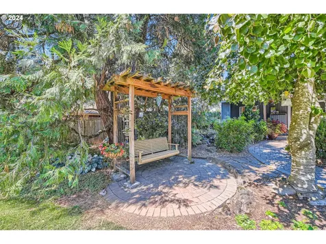 14240 S Canyon Ridge Drive Oregon City OR 97045