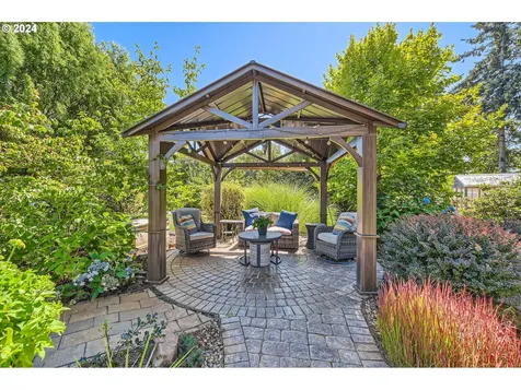 14240 S Canyon Ridge Drive Oregon City OR 97045