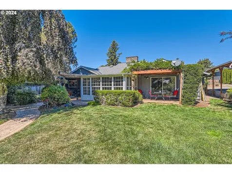 14240 S Canyon Ridge Drive Oregon City OR 97045