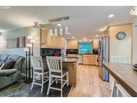 14240 S Canyon Ridge Drive Oregon City OR 97045