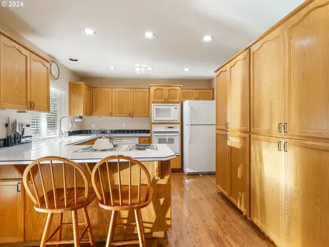 11582 SE Idyllwild Court Clackamas OR 97015
