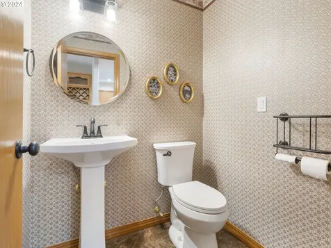 11582 SE Idyllwild Court Clackamas OR 97015