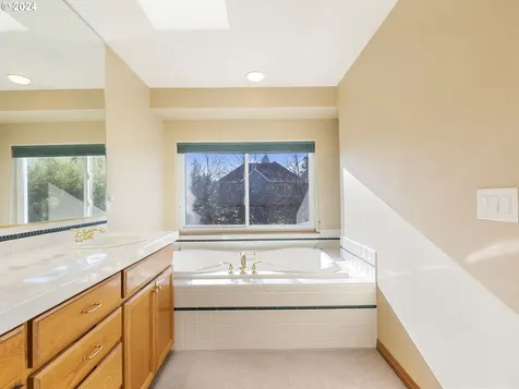 11582 SE Idyllwild Court Clackamas OR 97015