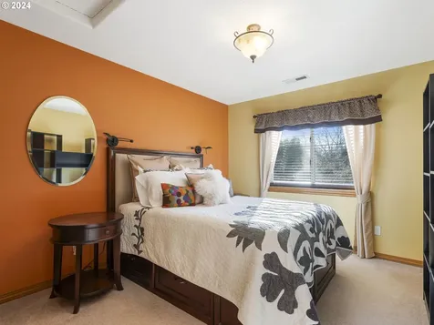 11582 SE Idyllwild Court Clackamas OR 97015