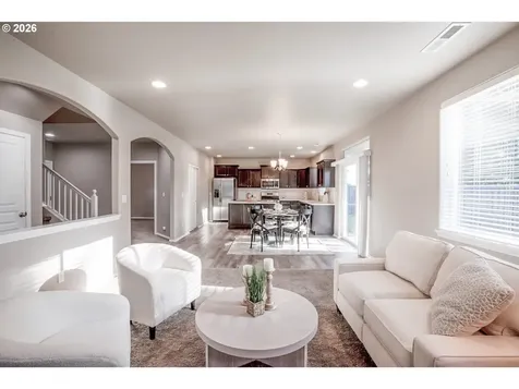 2952 Shelby Way Eugene OR 97404