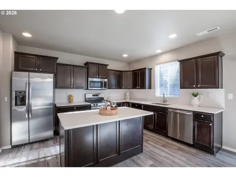 2952 Shelby Way Eugene OR 97404