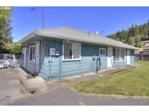 95622 N Bank Rogue River Road Gold Beach OR 97444