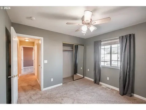 548 Se Ironwood Court Dallas OR 97338