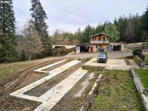 13500 NE 406th Street Amboy WA 98601