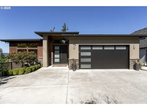 3273 39th Court Washougal WA 98671
