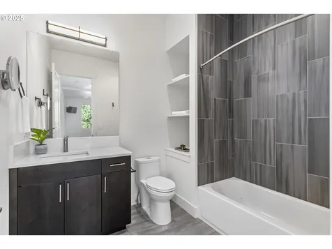 3273 39th Court Washougal WA 98671