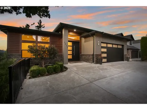 3273 39th Court Washougal WA 98671