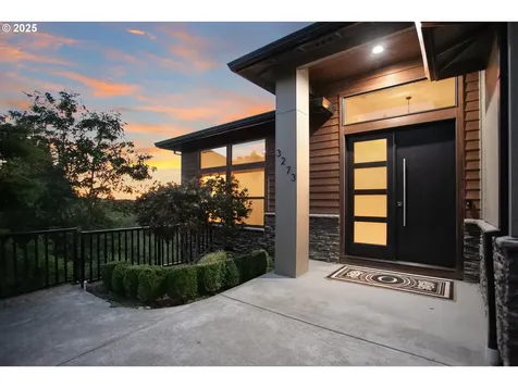 3273 39th Court Washougal WA 98671