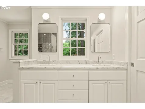 3131 Westview Court Lake Oswego OR 97034