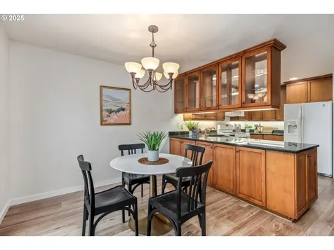 16525 NE 20th Street Vancouver WA 98684