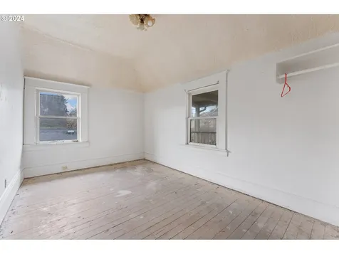 4824 SE 65th Avenue Portland OR 97206