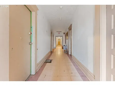 4824 SE 65th Avenue Portland OR 97206