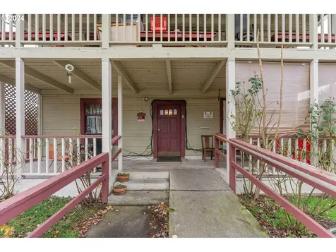 4824 SE 65th Avenue Portland OR 97206