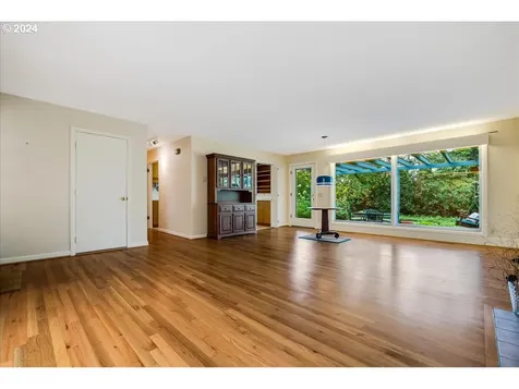 11050 Sw Butner Road Portland OR 97225