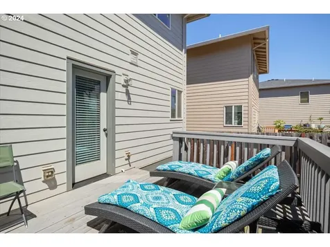 870 Limelight Avenue Nw Salem OR 97304