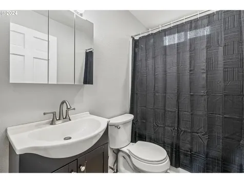 440 27th Avenue Longview WA 98632