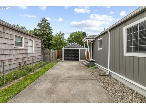 440 27th Avenue Longview WA 98632
