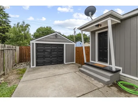440 27th Avenue Longview WA 98632