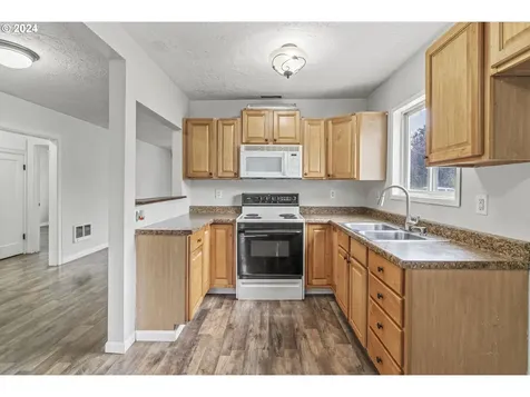 440 27th Avenue Longview WA 98632