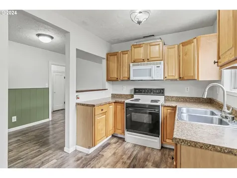 440 27th Avenue Longview WA 98632