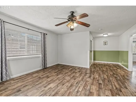 440 27th Avenue Longview WA 98632