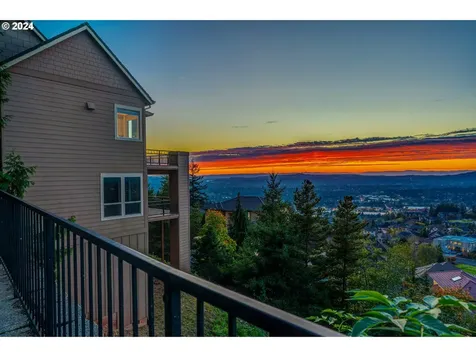 9427 SE Scotts Ridge Court Happy Valley OR 97086