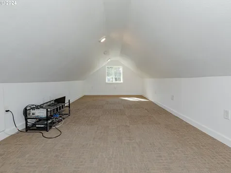 1022 E Street Washougal WA 98671