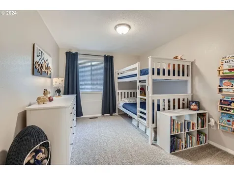 118 Sw 18th Street Troutdale OR 97060