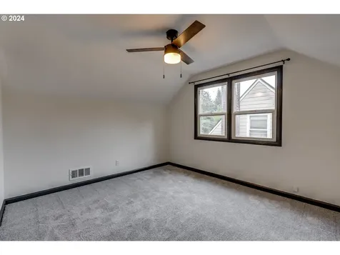 4400 Ne Valley View Lane Vancouver WA 98663