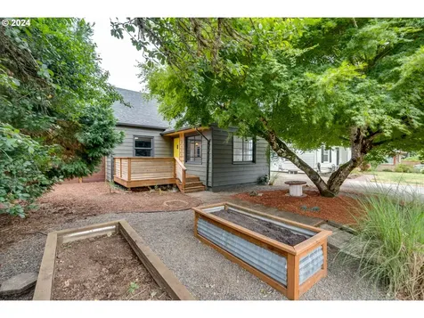 4400 Ne Valley View Lane Vancouver WA 98663