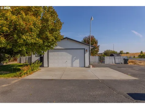 195 SE Ninth Street Irrigon OR 97844