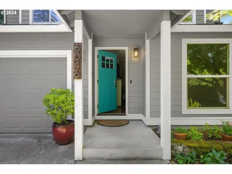 6046 Se Tenino Street Portland OR 97206