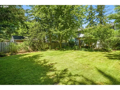 6046 Se Tenino Street Portland OR 97206