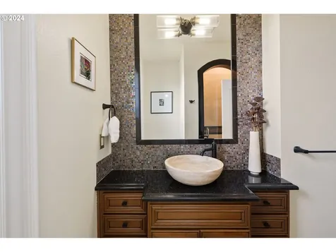3238 Nw 23rd Avenue Camas WA 98607