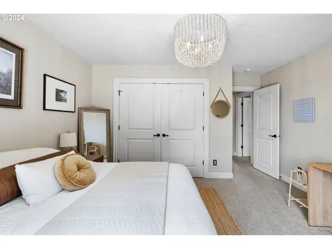 3238 Nw 23rd Avenue Camas WA 98607