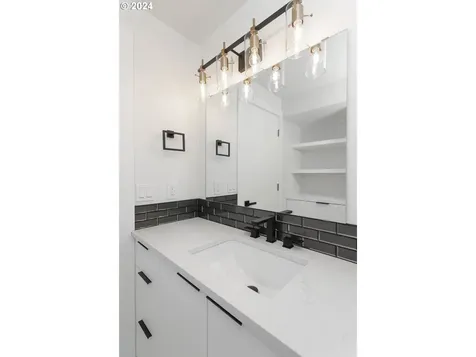 27023 Ne Bradford Road Vancouver WA 98682