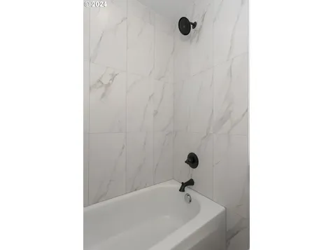 27023 Ne Bradford Road Vancouver WA 98682