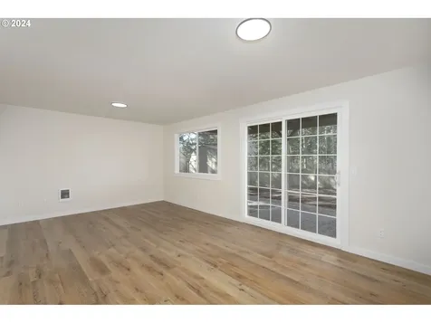 27023 Ne Bradford Road Vancouver WA 98682