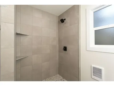 27023 Ne Bradford Road Vancouver WA 98682