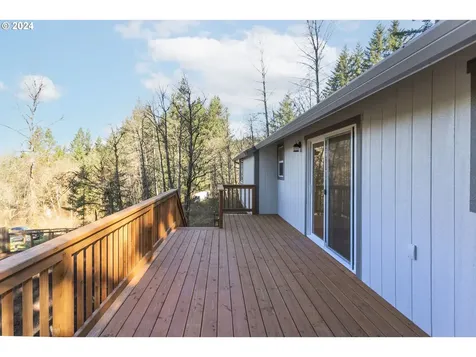 27023 Ne Bradford Road Vancouver WA 98682