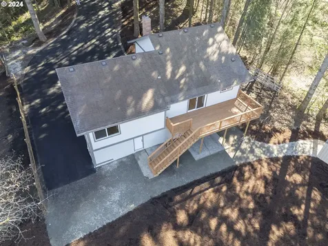 27023 Ne Bradford Road Vancouver WA 98682
