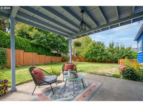 10838 SE Madison Drive Portland OR 97216