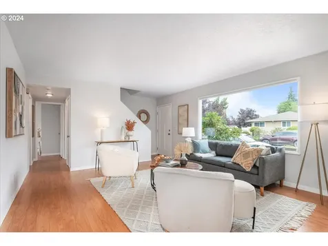 10838 SE Madison Drive Portland OR 97216